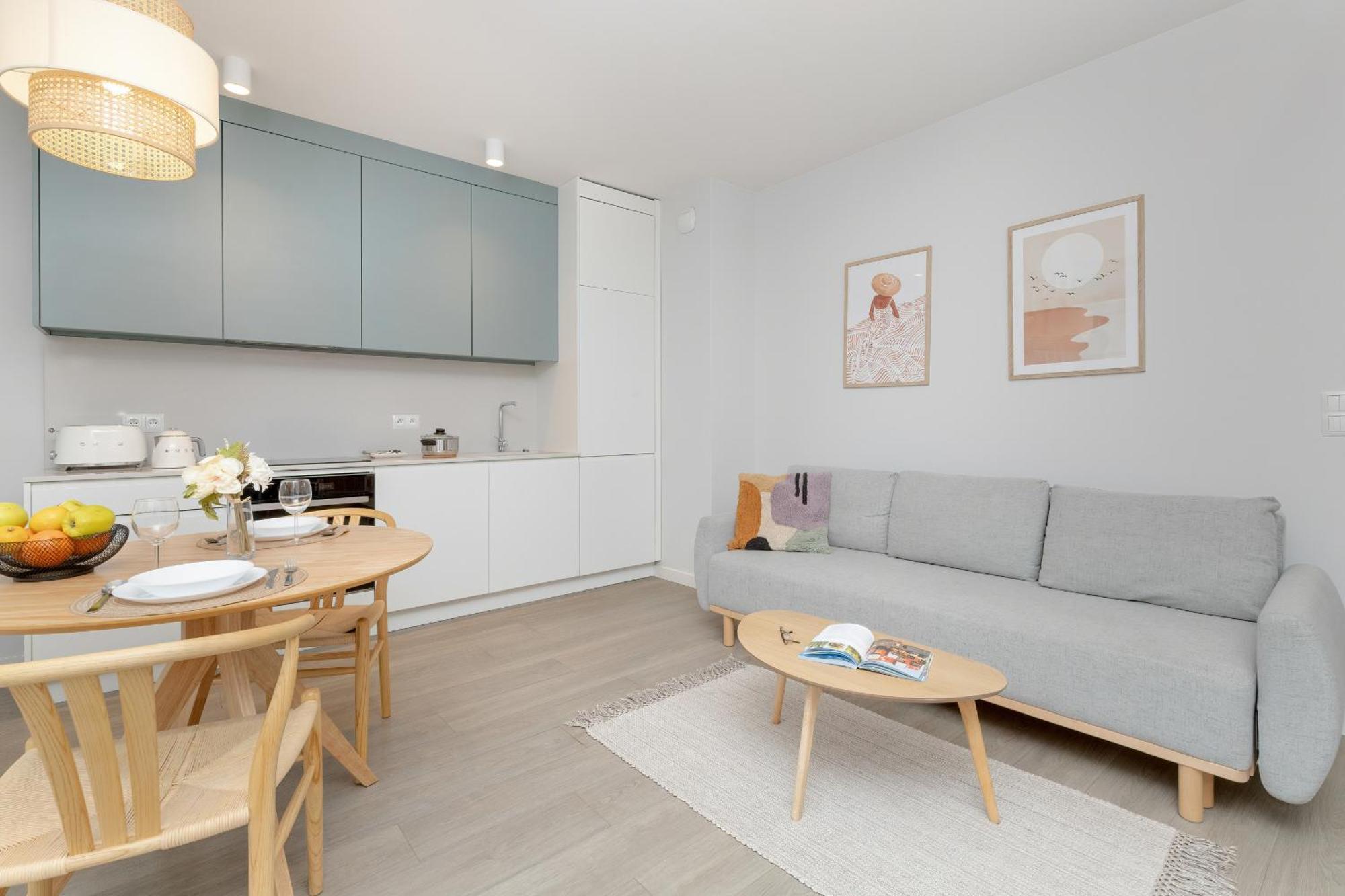 Woodicapart With Balcony In By Renters * Danzig